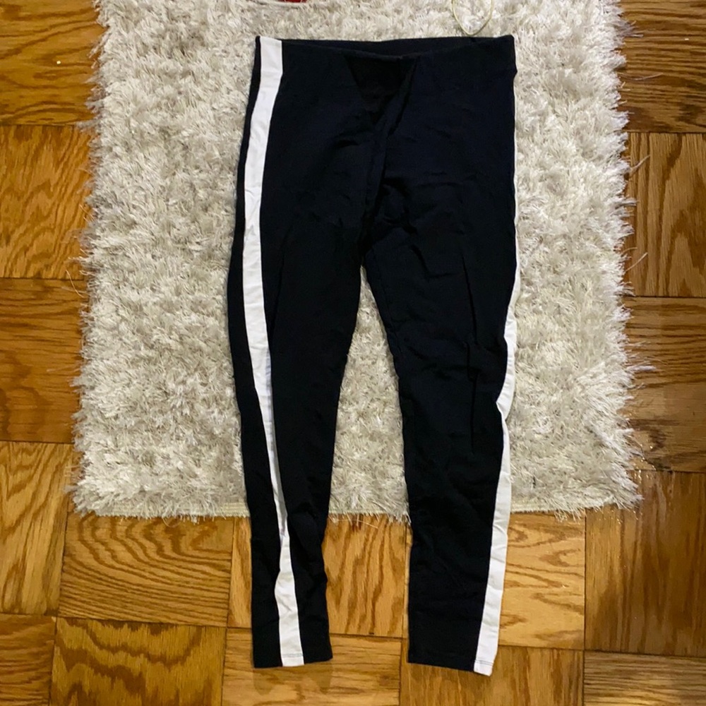 Black leggings